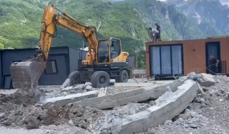 Ndërtimet pa leje në Theth, Ministri Manja  dërgon në ILD