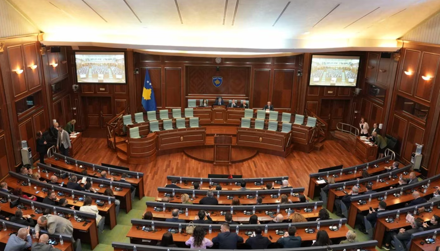 Pak ditë nga përfundimi i afatit, dështon sërish konstituimi