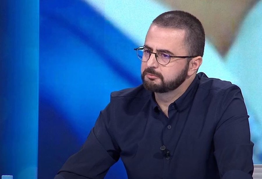 Refuzon të heqë dorë nga mandati/ Endrit Shabani tregon