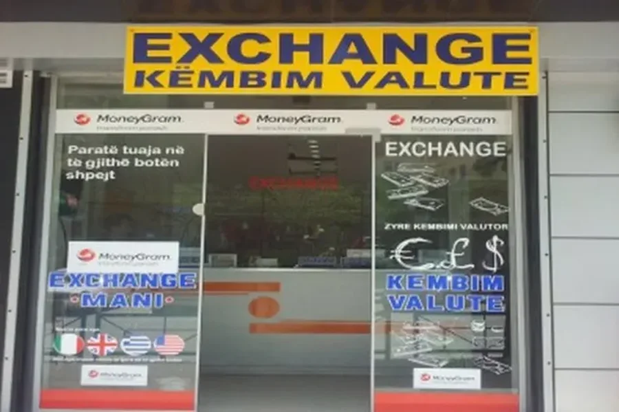 Shtrëngimi për zyrat e këmbimit valutor