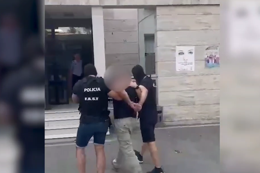 VIDEO/ Në Austri rrezikon dënim me 20 vite burg për disa krime,