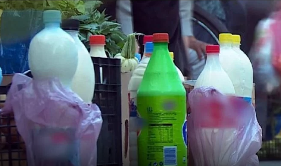 Sot nis aksioni, sekuestro shisheve të qumështit dhe produkteve