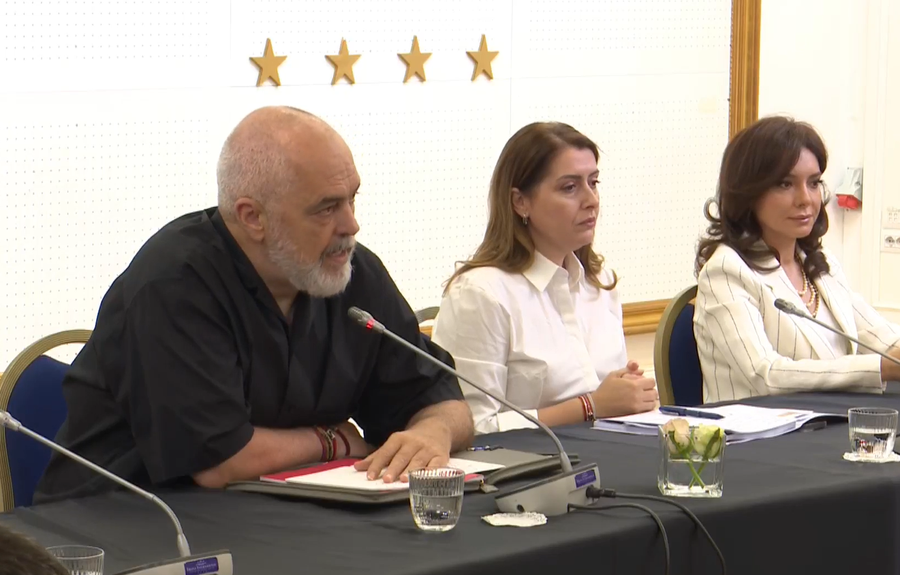 "Zyrë e-Albania në bashki për pensionistët, porosia e