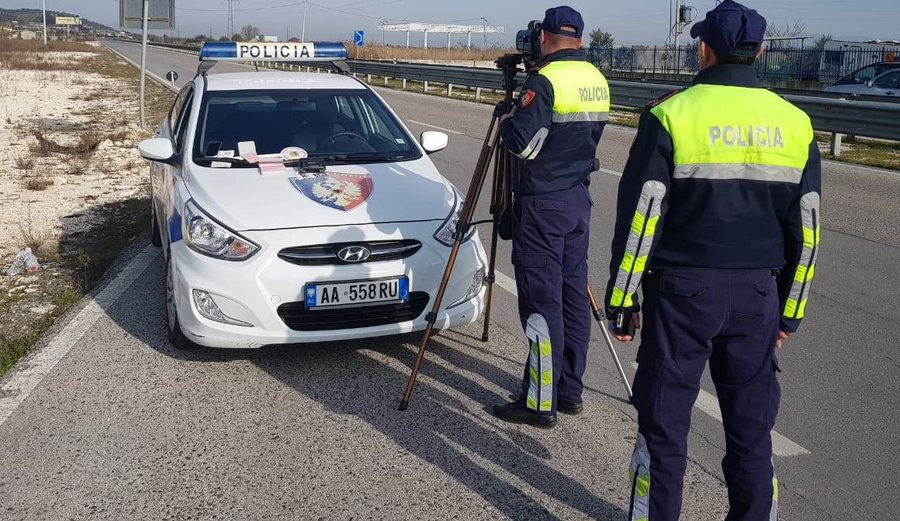 Policia rrugore ‘me dorë të hekurt’, mbi 4 mijë heqje