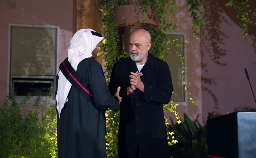 Rama nderon Zayed-in për ndihmën ndaj shqiptarëve: S'ka