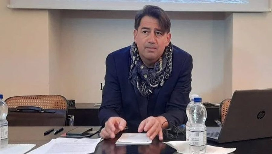 Davide Pecorelli kërcënon me grevë urie: Jetoj në një