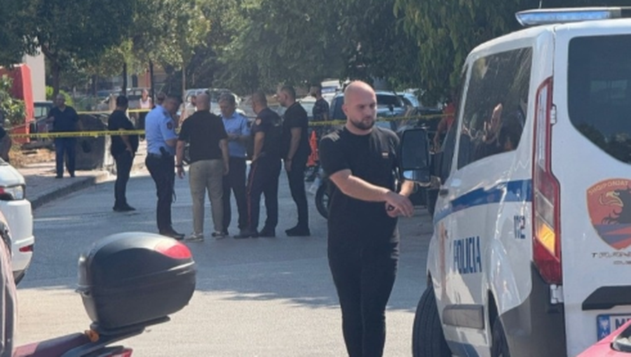 Plagosja e 2 të rinjve në Sarandë, bënë sherr me 2