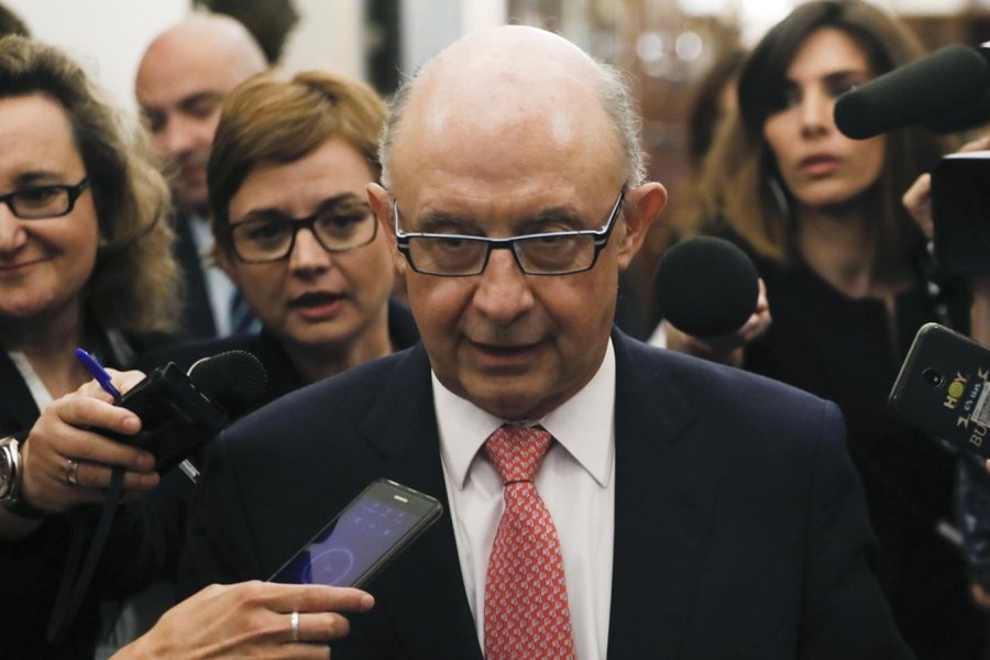Skandal në Partinë Popullore të Spanjës: Ish-Ministri i