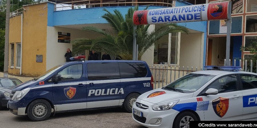 EMRI/ Të shtëna me armë zjarri në Sarandë, plagoset