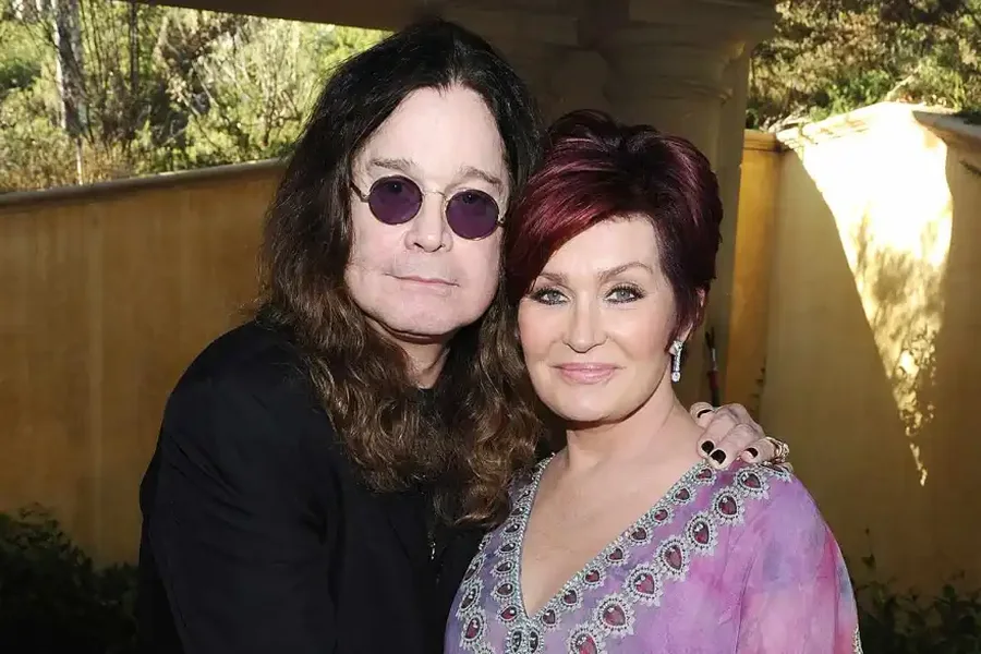 Ozzy Osbourne: Fytyrat e ndryshme të "Kumbarit të Heavy