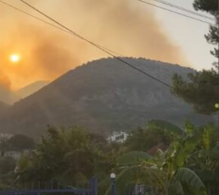 Gjendje alarmante nga zjarret në Delvinë, 2 mijë banorë