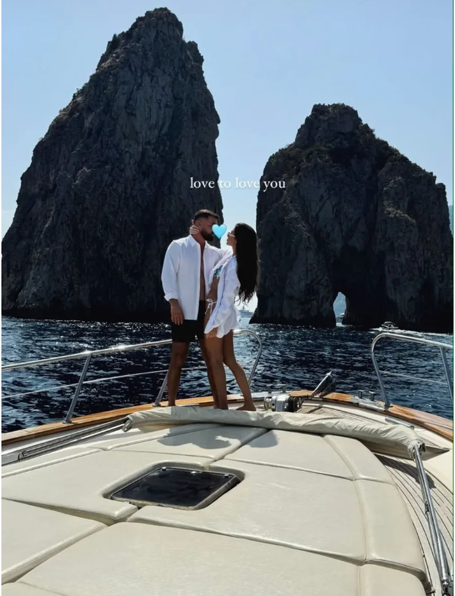 Emra e foto / Partneri i vajzës së ish-ministres shqiptare, mes