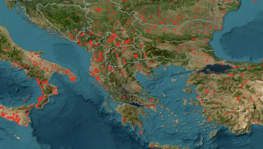 "Çdo pikë e kuqe është zjarr aktiv", NASA shokon