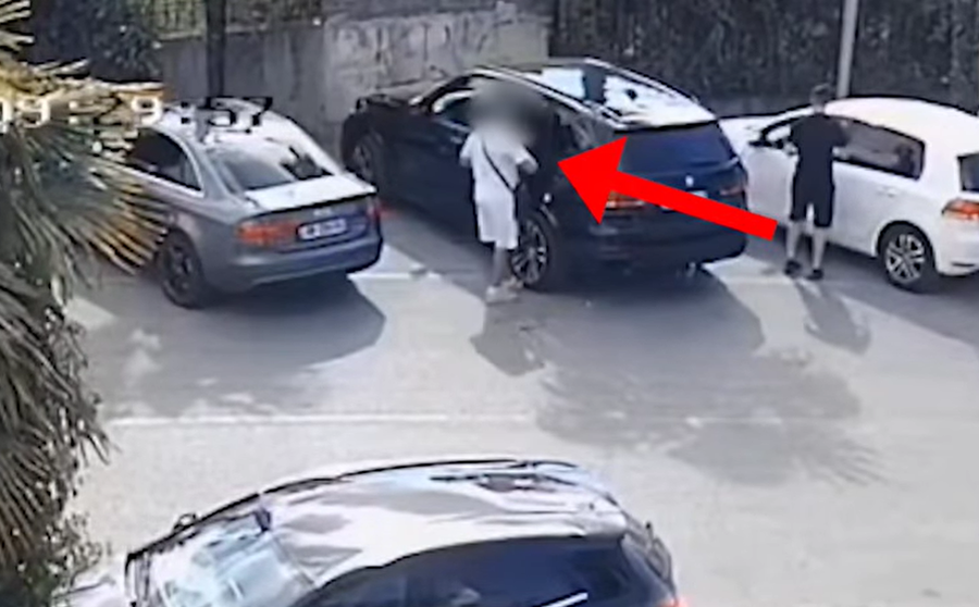 VIDEO/ Tentoi të vidhte makinën duke ndërhyrë në