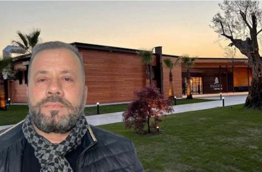 I kaloi shtetit për administrim, “Royal Blue” në Patok