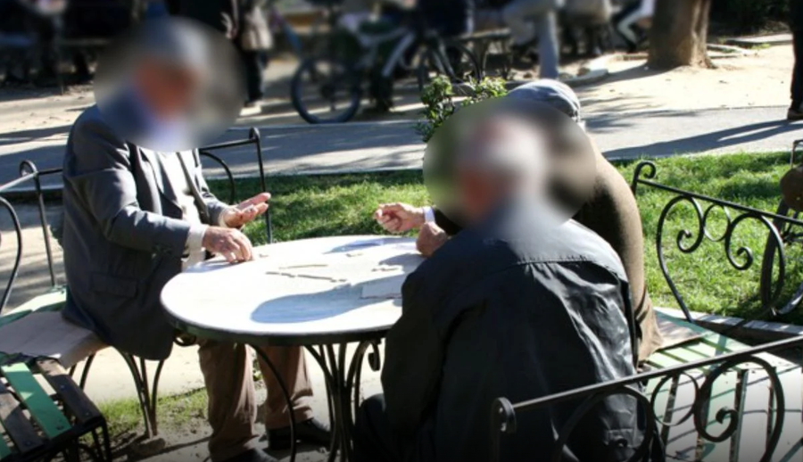 Plagosja me th*kë pas sherrit për 'dopio gjashtën", i