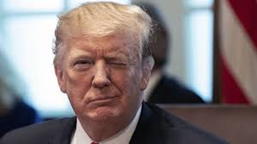 Rënia e importeve ndihmon rritjen ekonomike të SHBA-së, Trump