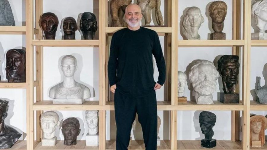 Rrëfehet Edi Rama/ Nga vdekja e të atit, deri tek gabimet në