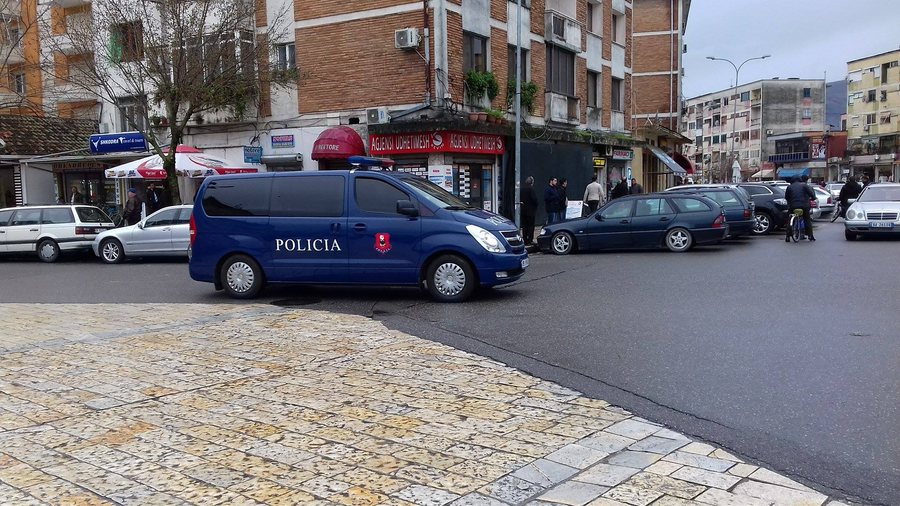 Sherr me thika në Shkodër, i plagosuri përfundon në spital