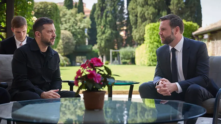 Konsultimet para samitit Trump-Putin: Frika e Zelensky-t, përballja me