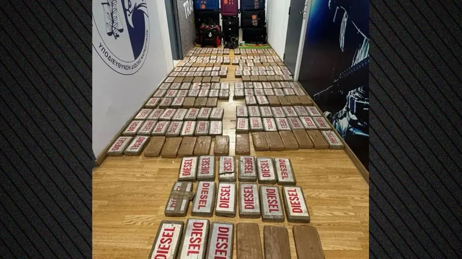 VIDEO/ Megaoperacion në Greqi! Kapet kokainë me vlerë 5.5