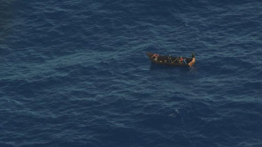 Tragjike: Mbytet varka me emigrantë në Itali, 20 të vdekur dhe