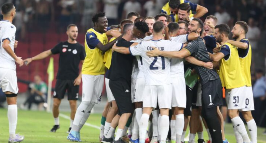 Dinamo e Ilir Dajës arrin mrekullinë në Tiranë, kualifikohet