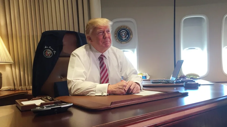 Trump para takimit me Putinin në Alaska: Ukraina do të vendosë