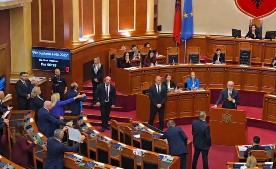 Në pritje të dekretit presidencial dhe qeverisë "Rama