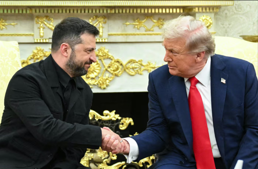 Kievi feston Ditën e Pavarësisë! Zelensky takohet me Kellogg: