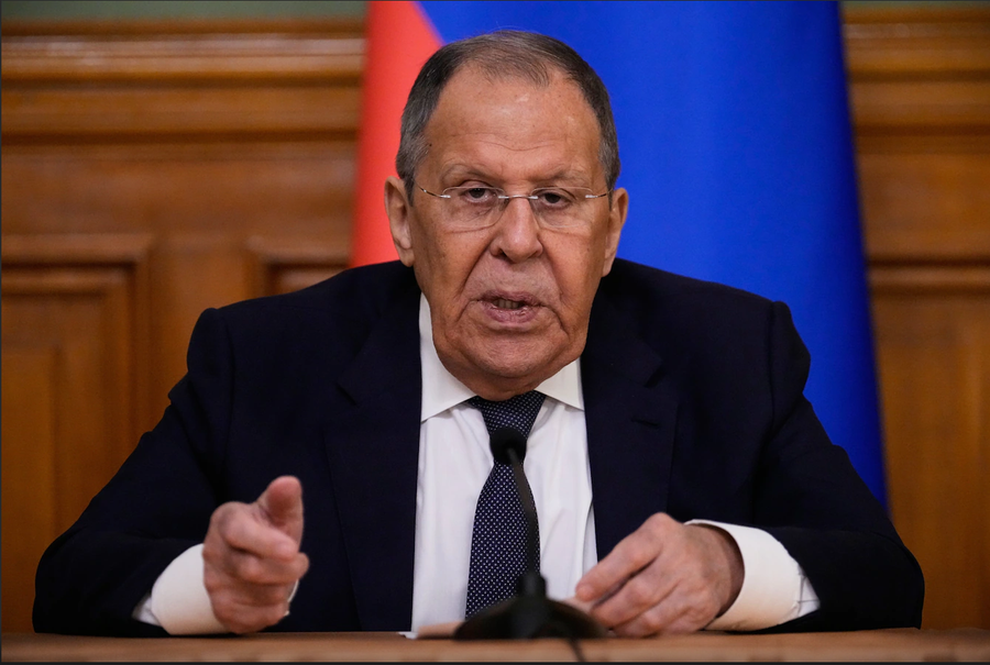 Lavrov akuzon vendet perëndimore se po përpiqen të