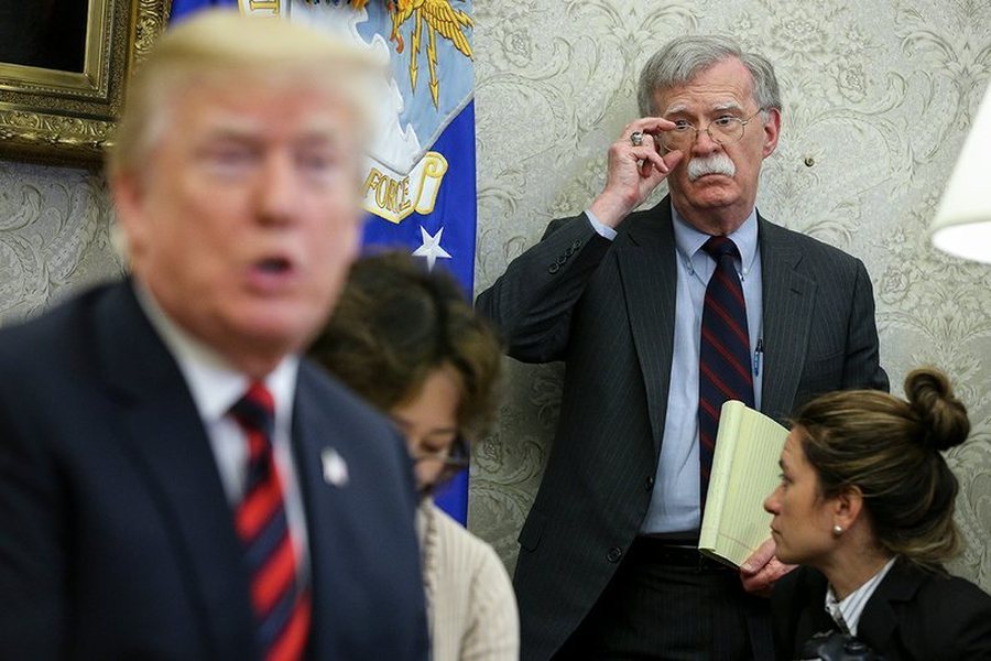 Çfarë thoshte vite më parë? Grenell sulmon John Bolton, si