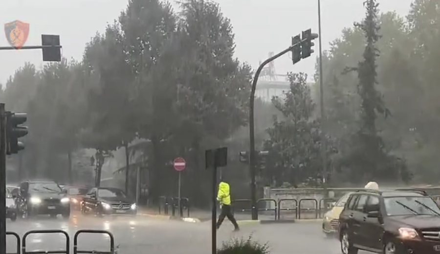 Stuhi dhe reshje shiu në fundjavë, Policia e Shtetit del me njoftimin