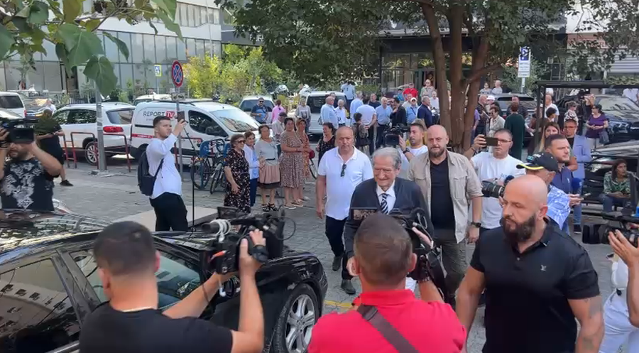 VIDEO/ Berisha e nis shtatorin në SPAK, paraqitet para prokurorëve!