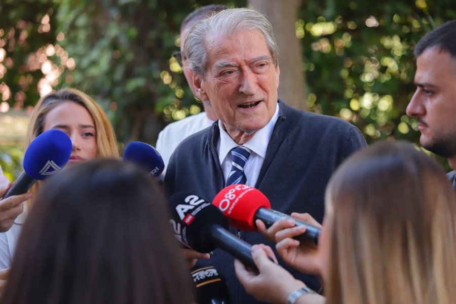 “Betejë në të gjitha frontet”, Berisha