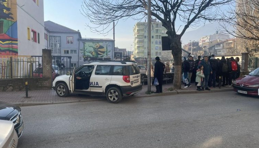 FOTO/ Sulmi i dh*nshëm ndaj 2 nxënësve shqiptarë në