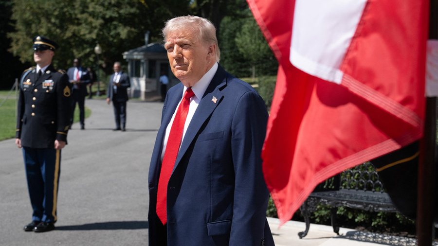 Ultimatumi i Trump për Evropën: Ndaloni blerjen e naftës ruse, po