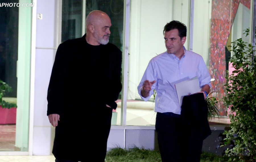 A do të vijojë Erion Veliaj të jetë drejtues i Tiranës?