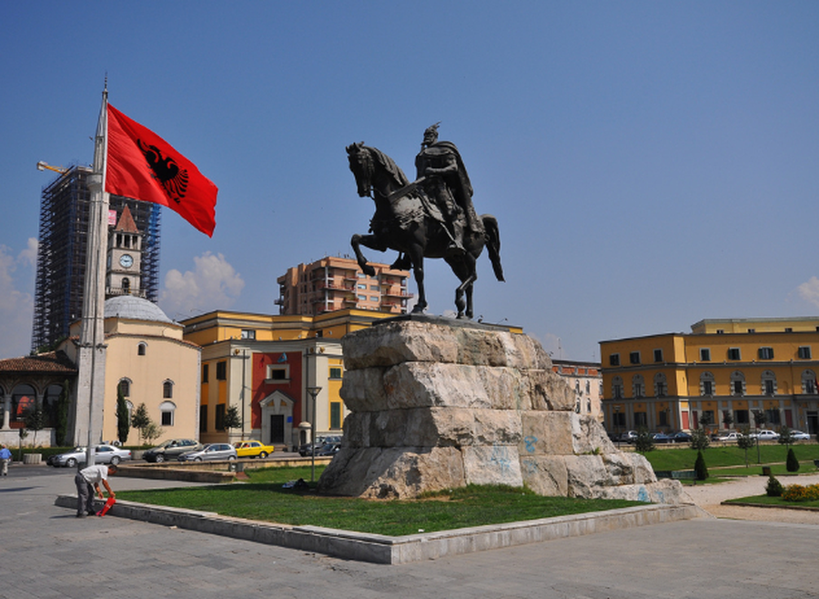 BIRN: Në Shqipëri, një në pesë “të
