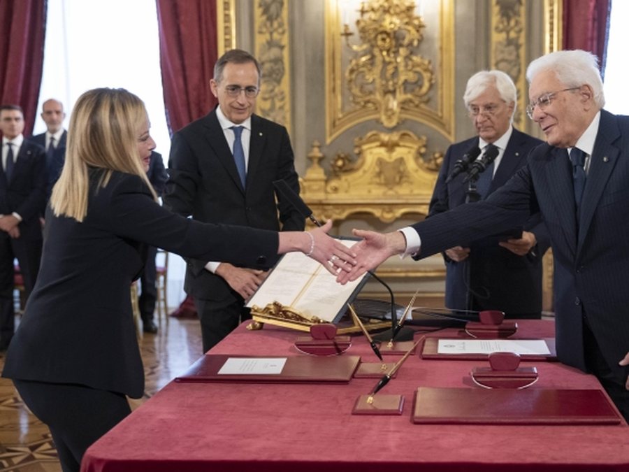 Giorgia Meloni: Ja pse u betova si kryeministre me një kostum Armani