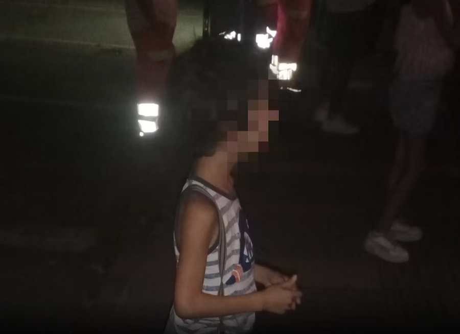 Nëna fton gjithë qytetin në ditëlindjen e të birit