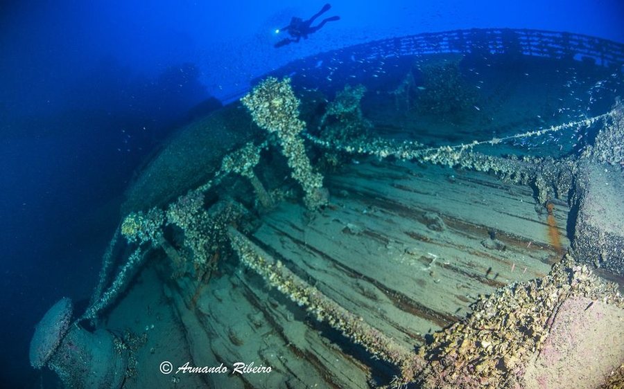Nxirren objekte nga rrënojat e Britannic, anijes simotër të