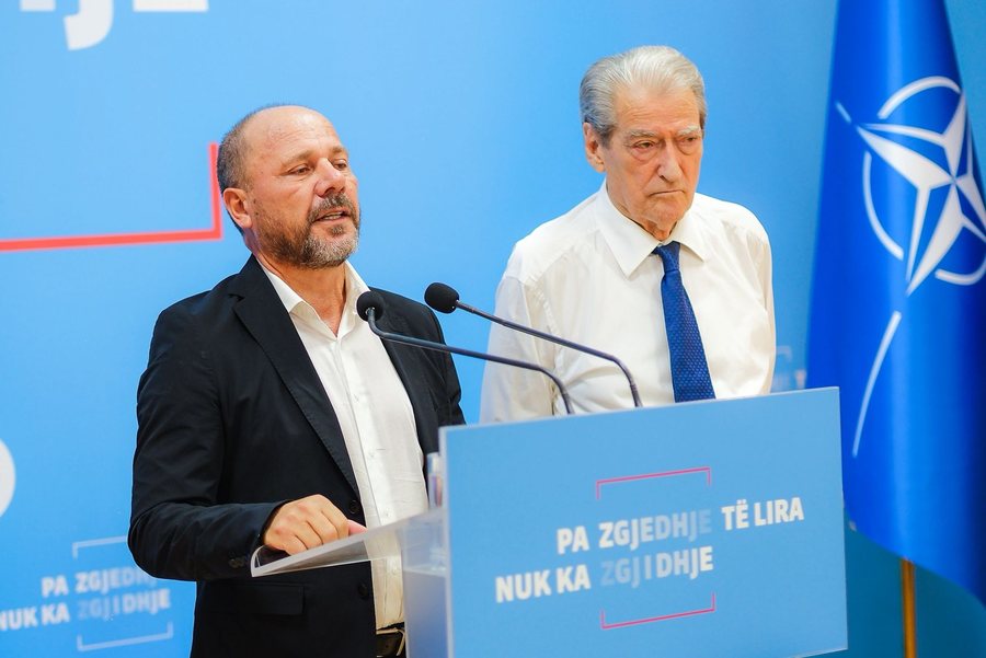 I vunë tritol në banesë, Mziu: S’i kam borxh njeriu, akt