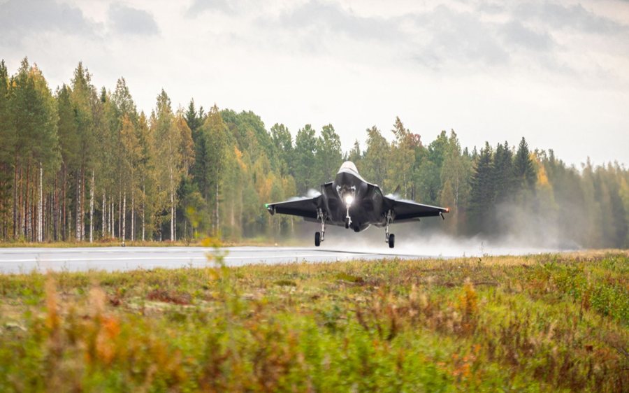 F-35 italianë “zbojnë” tre avionët luftarakë