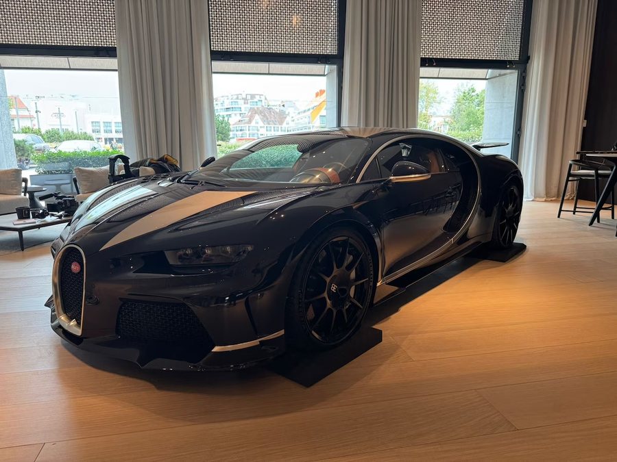 Ekspozohet Bugatti 7 milionë euro që 'fluturon' deri në