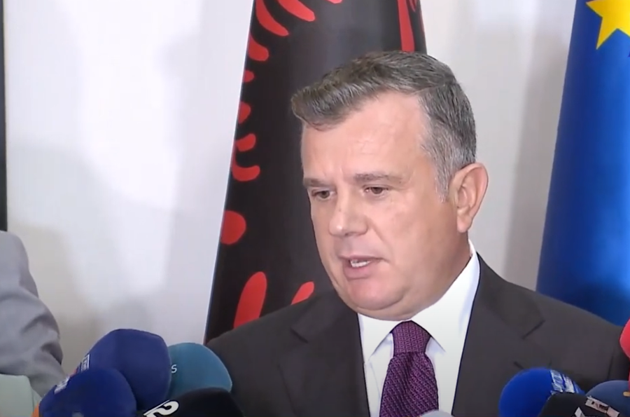"Opozita me huqet e vjetra", Balla: Duhet t'i sjellin sa më