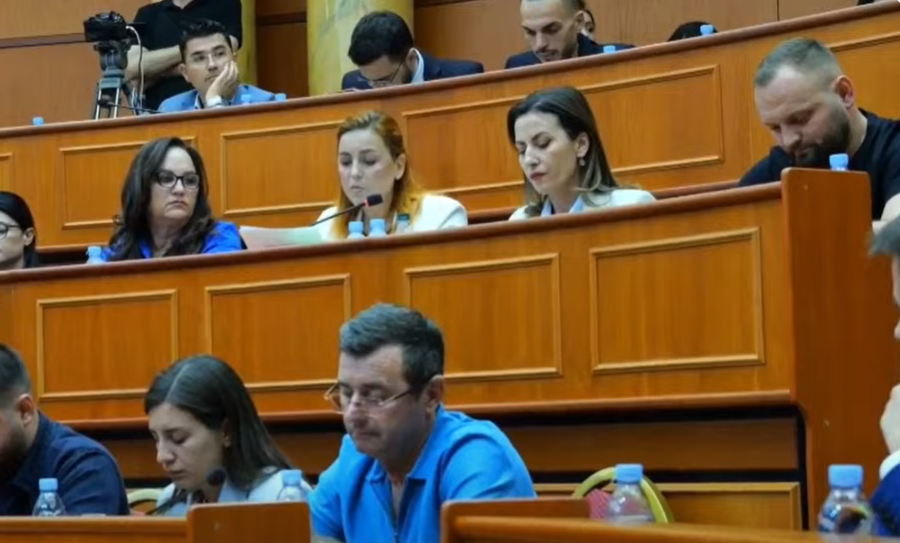 Këshilli Bashkiak shkarkon me shumicë votash Erion Veliajn! Propozimi
