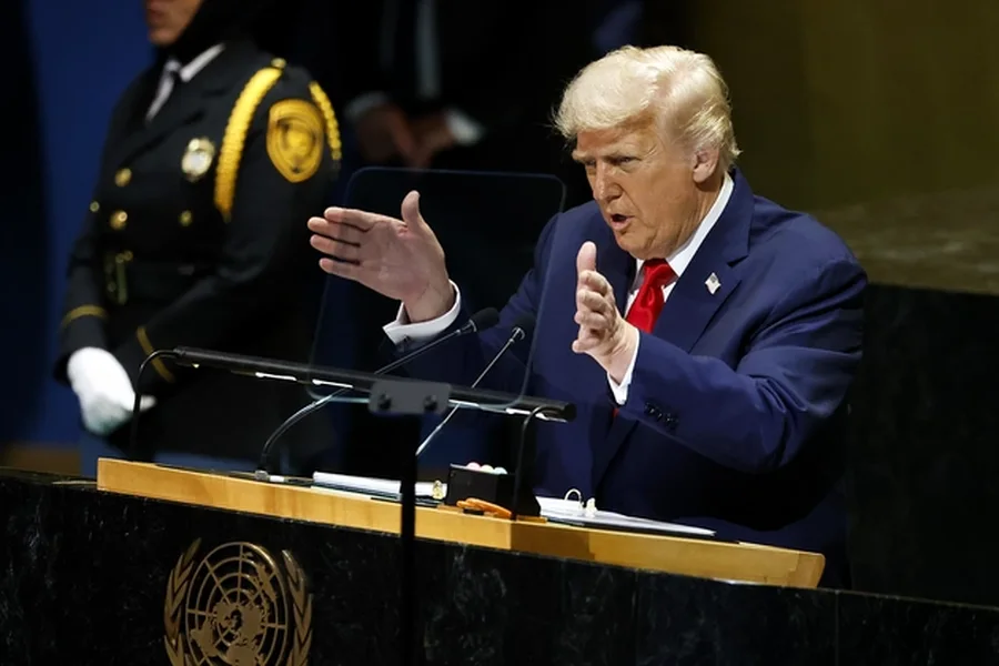 Trump thirrje vendeve të NATO-s: Rrëzoni avionët rusë