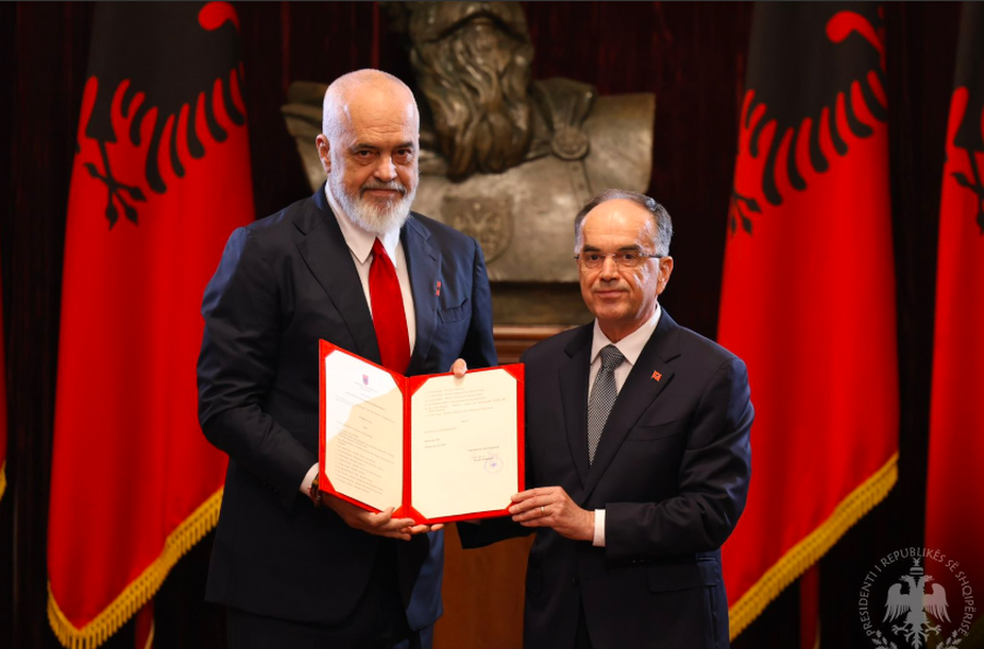 BIRN: Presidenti anashkalon Kushtetutën dhe dekreton zgjedhjet në