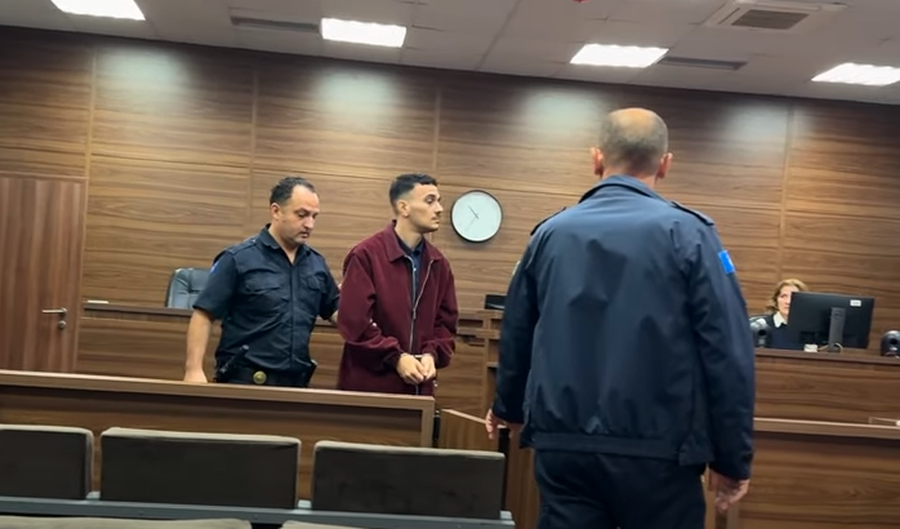 ''Jam i vetmi mashkull në familje, kujdesem për
